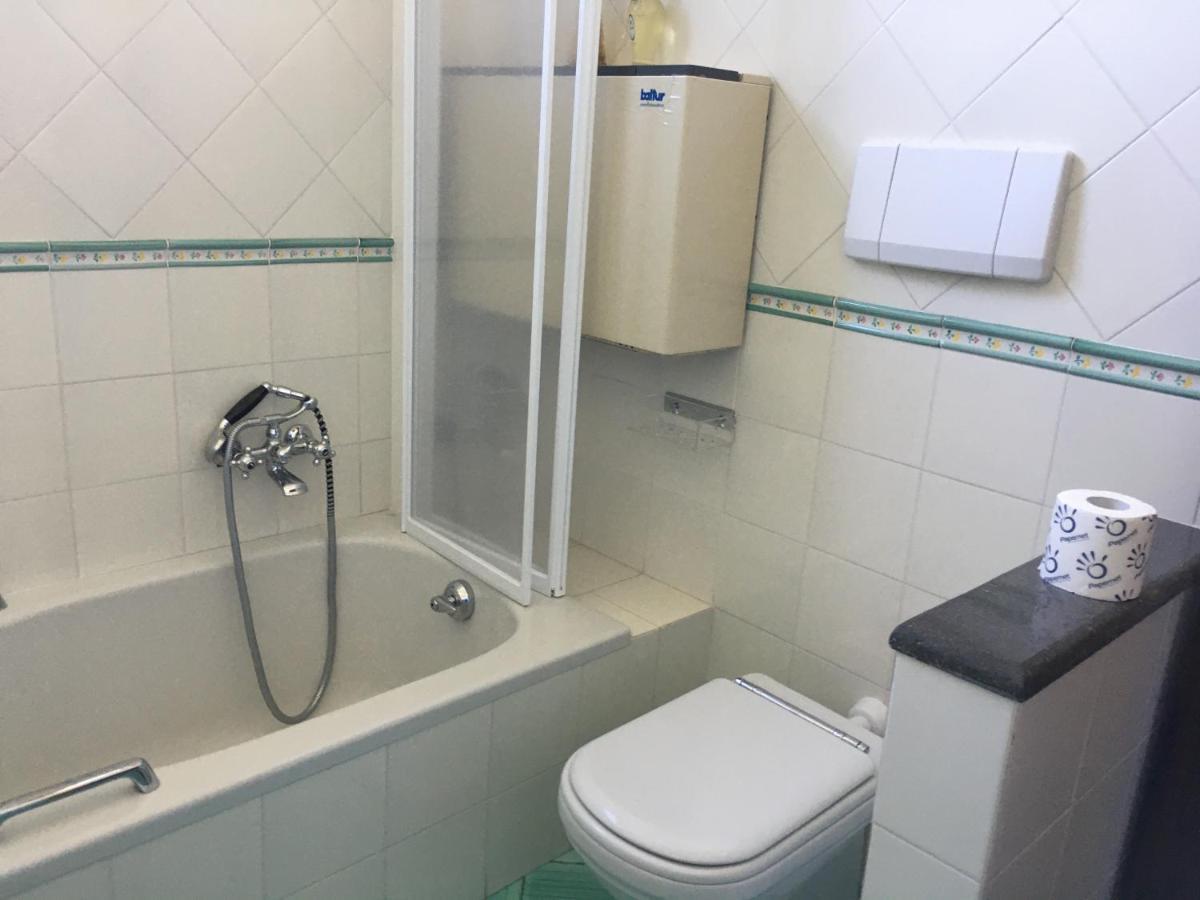 アジェーロラCasa Della Reginaアパートメント エクステリア 写真