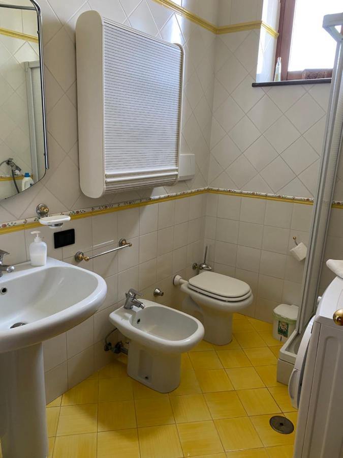アジェーロラCasa Della Reginaアパートメント エクステリア 写真